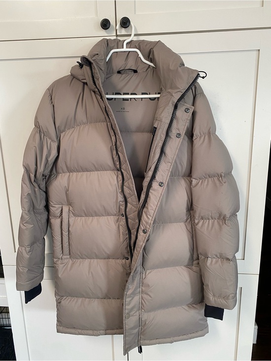 Aritzia Jackets & Blazers - Aritzia Superpuff Mid - Modern Taupe